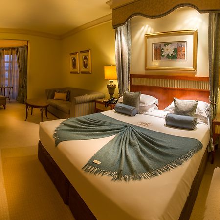 Peermont D'Oreale Grande At Emperors Palace Kempton Park Exterior photo