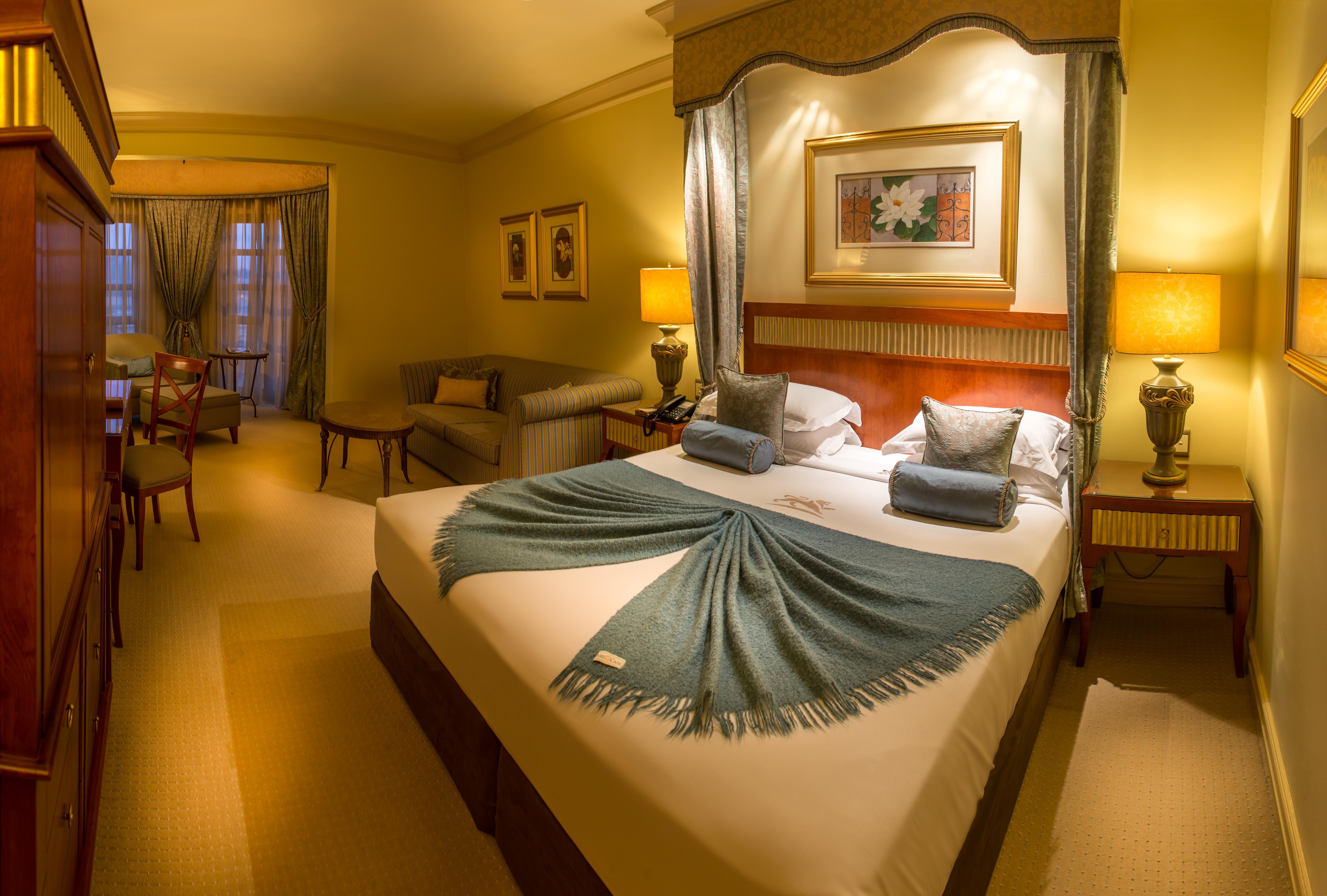 Peermont D'Oreale Grande At Emperors Palace Kempton Park Exterior photo