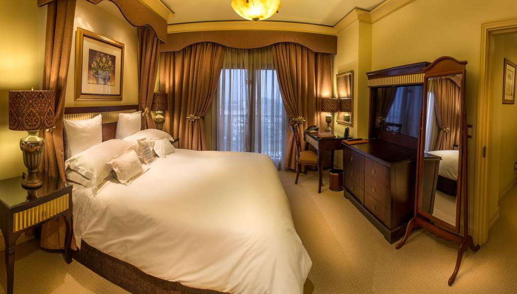 Peermont D'Oreale Grande At Emperors Palace Kempton Park Exterior photo