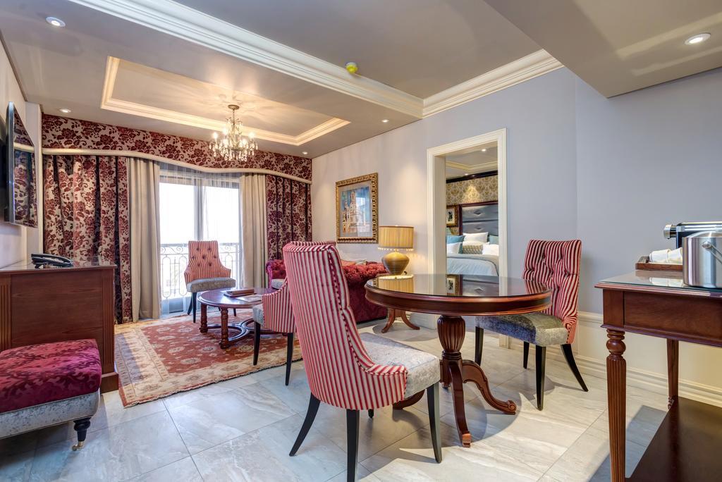 Peermont D'Oreale Grande At Emperors Palace Kempton Park Exterior photo