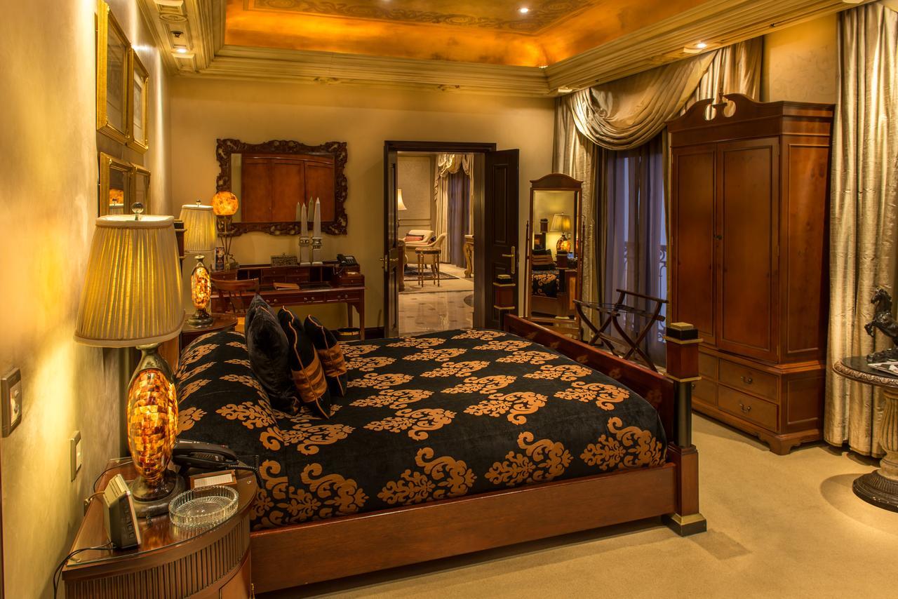 Peermont D'Oreale Grande At Emperors Palace Kempton Park Exterior photo