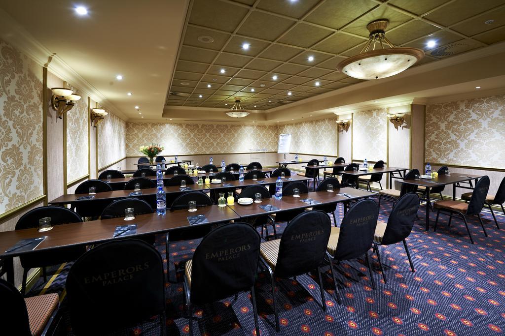 Peermont D'Oreale Grande At Emperors Palace Kempton Park Exterior photo