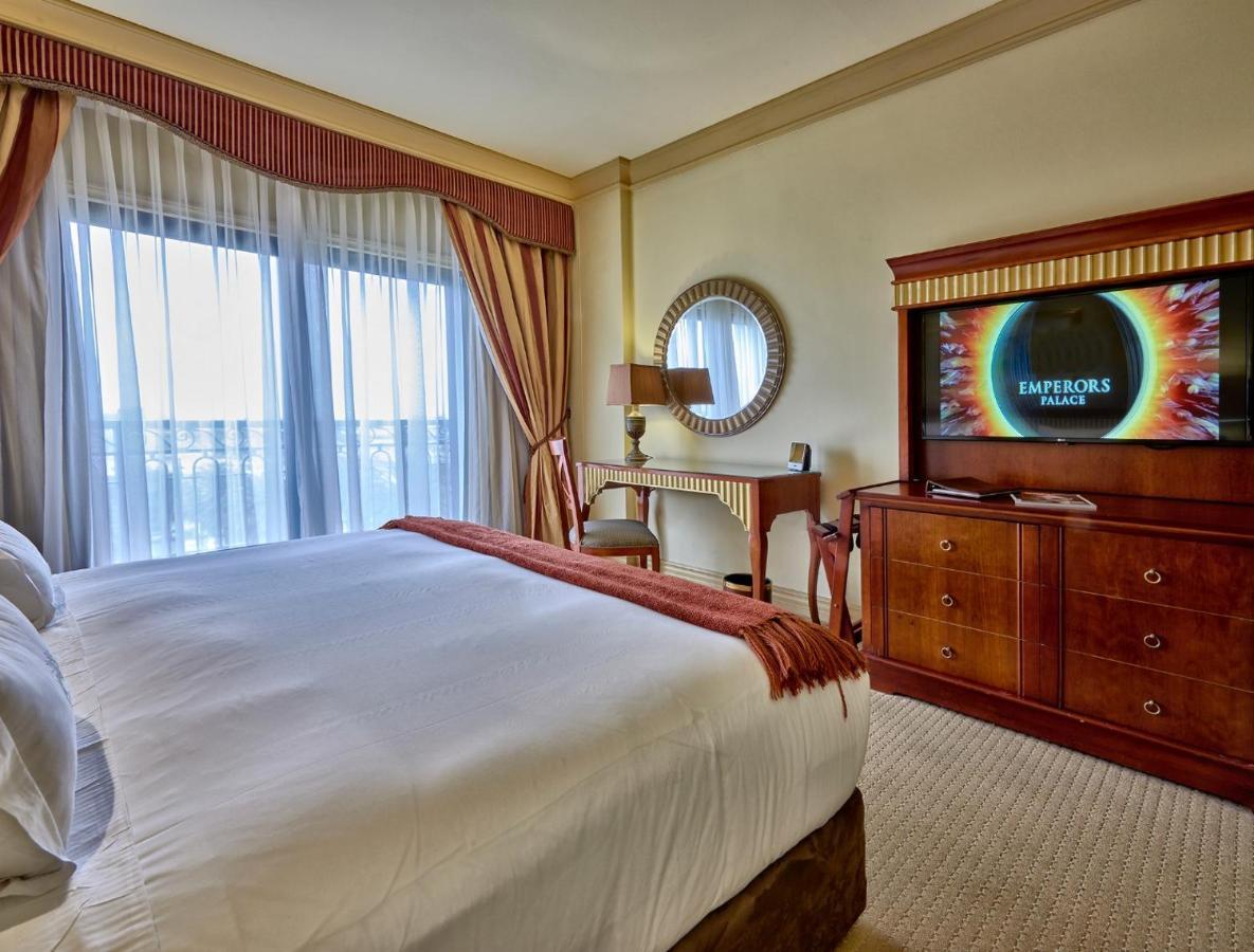 Peermont D'Oreale Grande At Emperors Palace Kempton Park Exterior photo