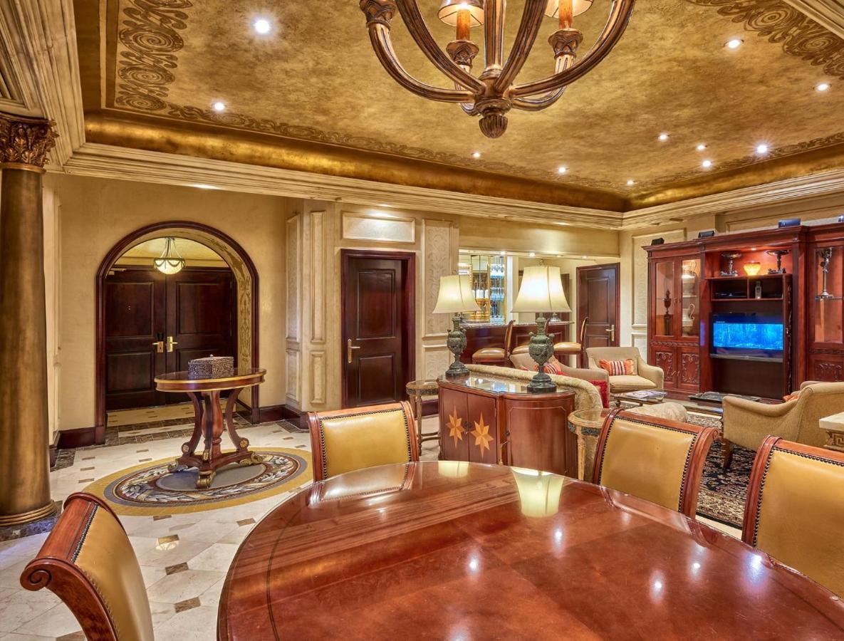 Peermont D'Oreale Grande At Emperors Palace Kempton Park Exterior photo