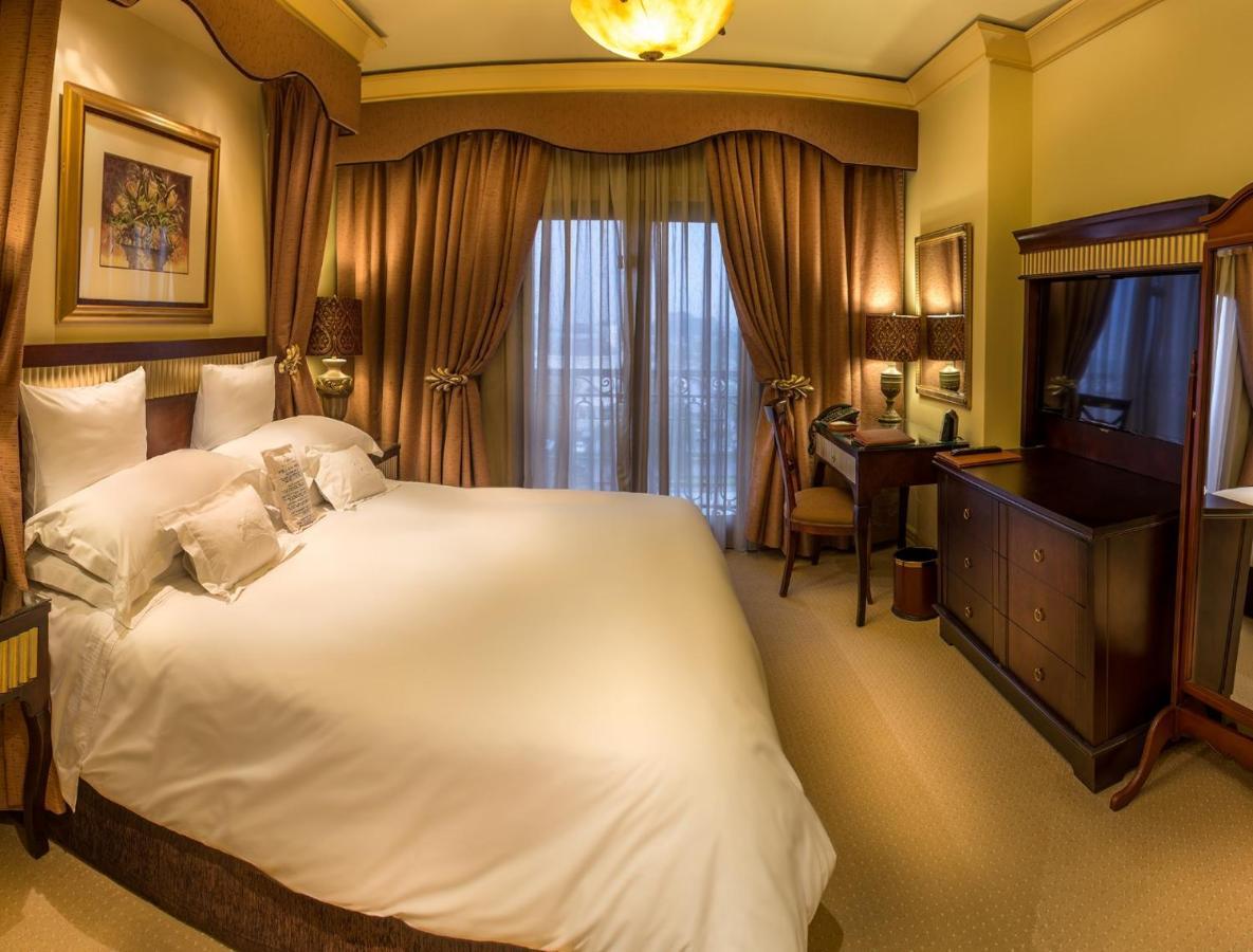 Peermont D'Oreale Grande At Emperors Palace Kempton Park Exterior photo